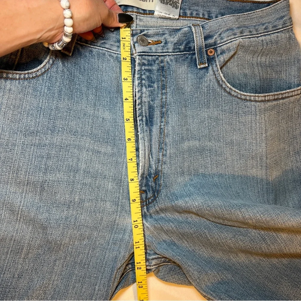Levis timeless loose